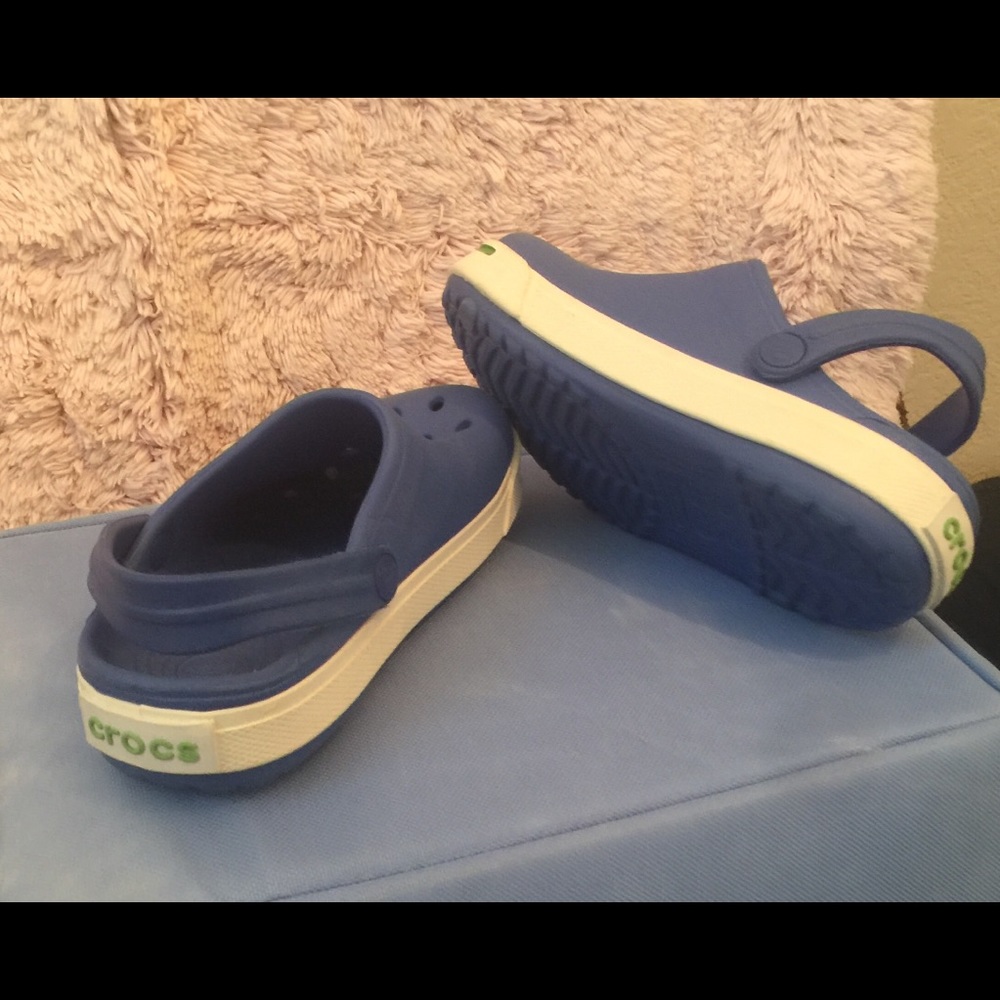 Crocs.